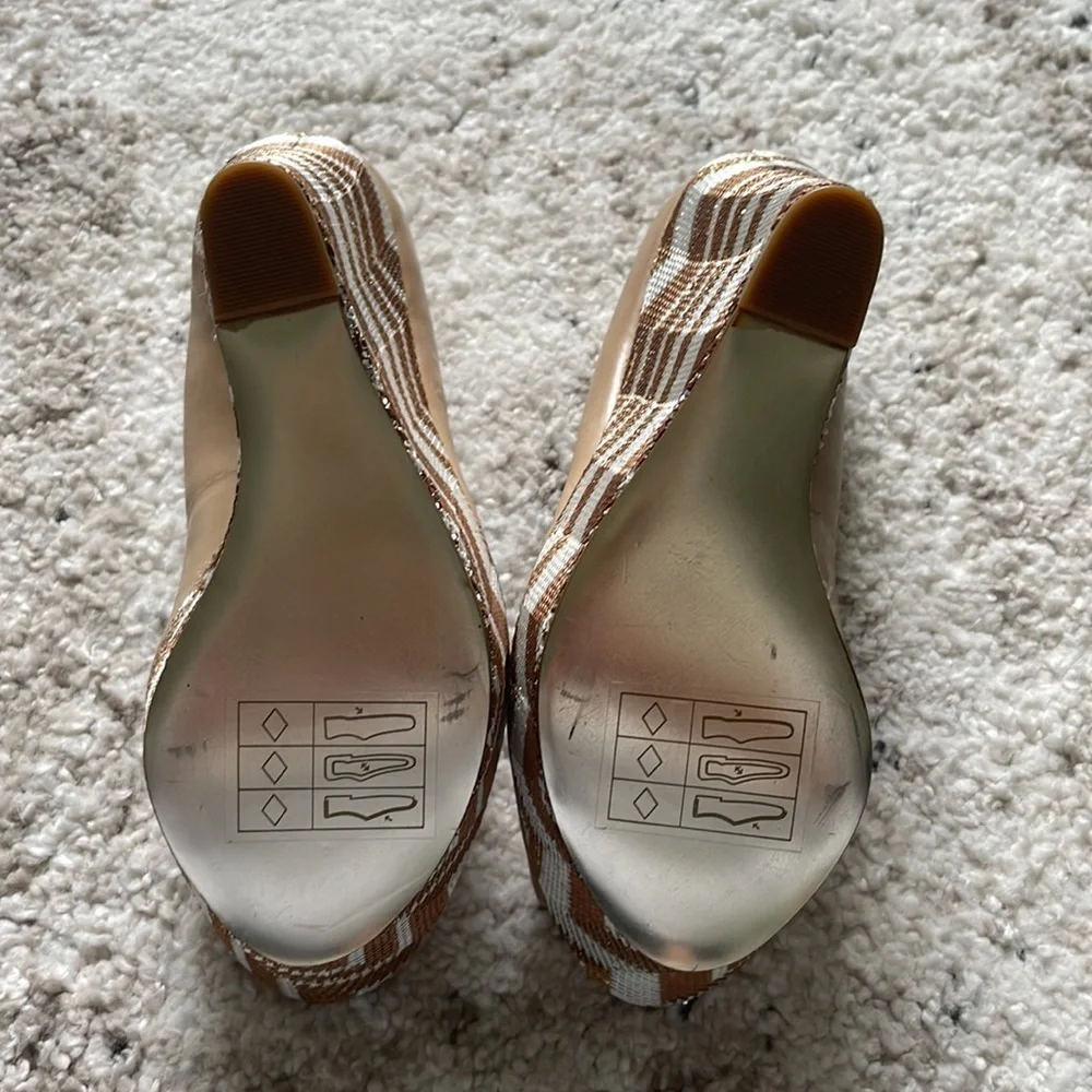 BEBE WEDGES! BRAND NEW!!! Metallic with Tan leather! Size: 6. Comes with Box!